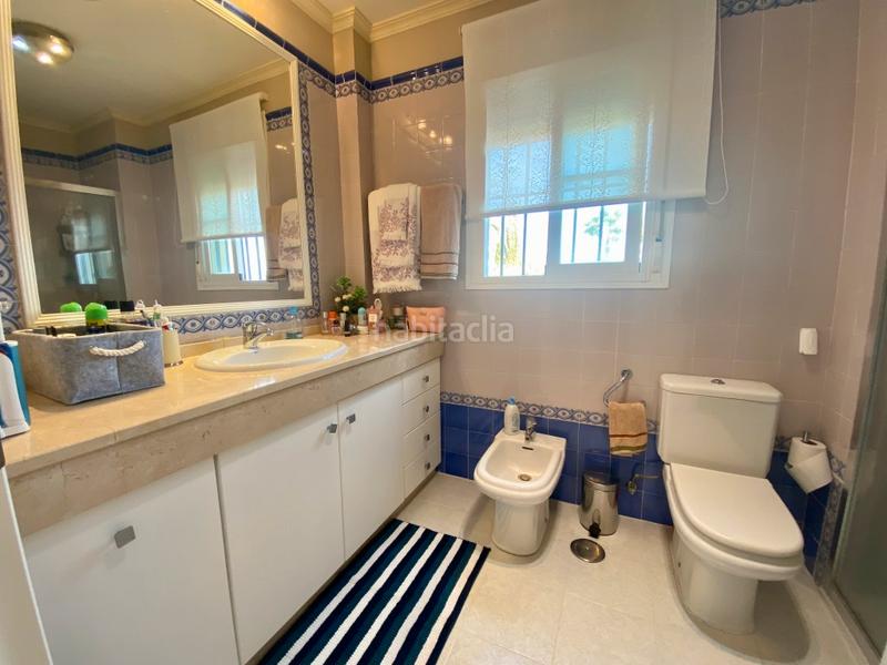 Foto 202059f0-409f-4e96-a91f-f1c487f9b263. Apartment with parking pool in Manilva pueblo Manilva