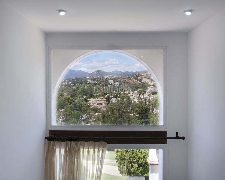 Foto 5b19cf32-be9e-4ce5-a418-d4b8fe9ca2ac. Xalet amb aparcament piscina a Las Brisas Marbella