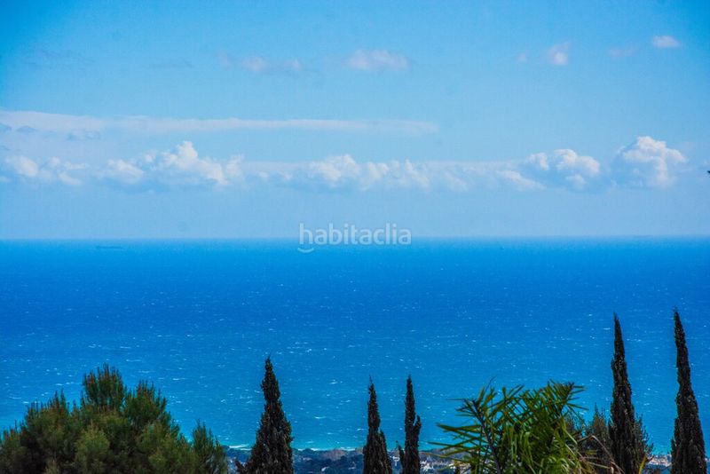 Foto b576bb3f-f5f3-4d33-b3ff-ee44caa8c79a. Apartament amb aparcament piscina a La Mairena Ojén