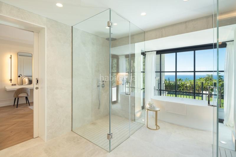 Foto 993be24d-b8bd-40f9-8a8f-da281e1d24ca. Chalet with heating parking pool in Sierra Blanca Marbella