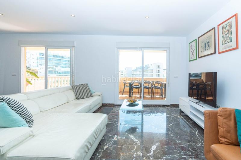 Foto 574e64f8-fd30-46ec-8fc9-0ba332a8e275. Appartement avec parking piscine dans Las Gaviotas - Carvajal Fuengirola