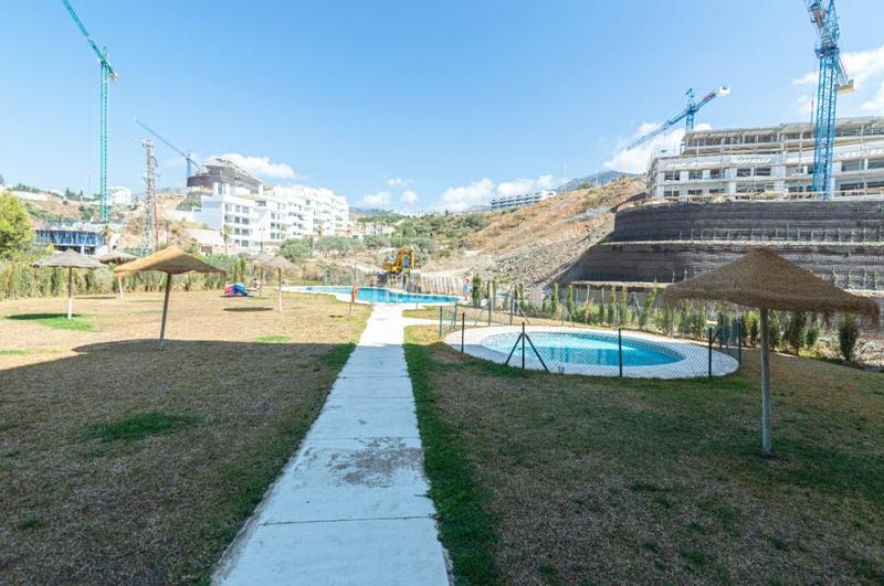 Foto 5bad42af-59b5-49b1-bd77-5588cf6df213. Appartement avec parking piscine dans Las Gaviotas - Carvajal Fuengirola