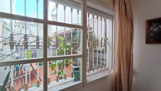 Casa aparellada a Mangas Verdes - Las Flores - Parque del Sur