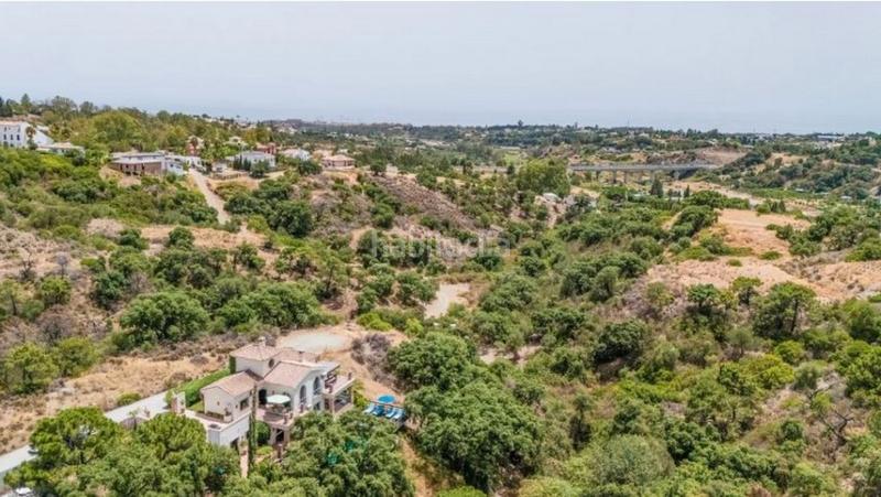 Foto 41666755-9b3a-4f7d-9613-b5ed64d0b073. Chalet en altos de Estepona Estepona