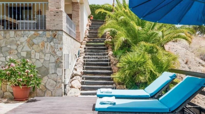 Foto af913ca7-3e10-4db7-855f-376d6426c59b. Chalet en altos de Estepona Estepona