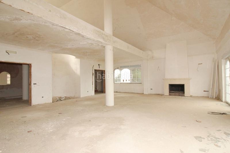 Foto b8fbe3a9-32ce-4802-b43b-a1e6cf1bf654. Chalet with pool in Centro Alhaurín el Grande