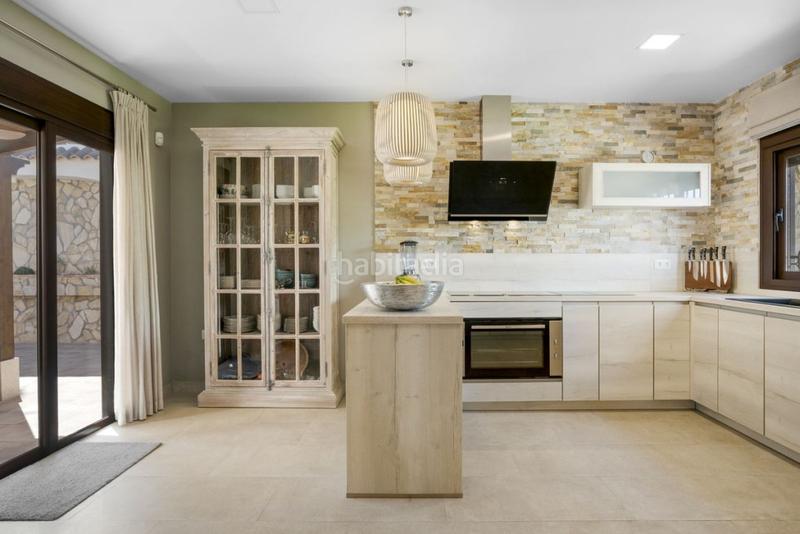 Foto 402b5d1e-5088-401f-bf8e-1c84219b6355. Xalet amb calefacció aparcament piscina a campo de Mijas Mijas