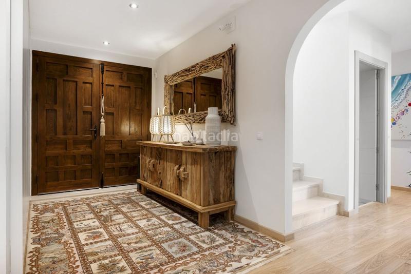 Foto 51e88a29-d18c-4bf7-af7e-c2498d348336. Xalet amb calefacció aparcament piscina a campo de Mijas Mijas