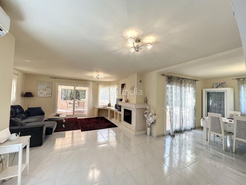 Foto 28d16f16-c66f-4b08-b19e-5c675bc05b1d. Chalet with pool in Mijas pueblo Mijas