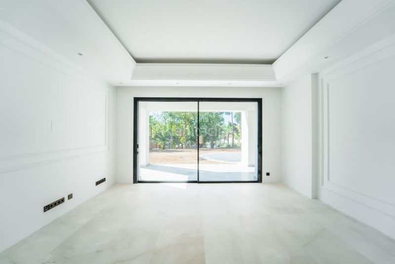 Foto 631f400b-f55c-49c9-8196-ac2de8419f47. Chalet en Sierra Blanca Marbella