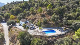 Chalet in Monda
