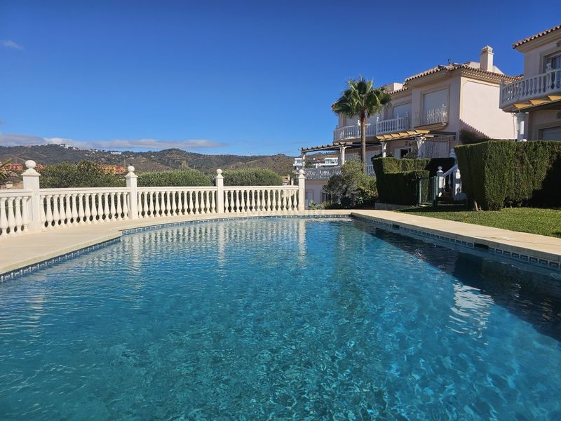 Foto 9281d7b5-e37e-45ca-84c2-df8d3d040e03. Xalet amb calefacció aparcament piscina a Santa María Marbella