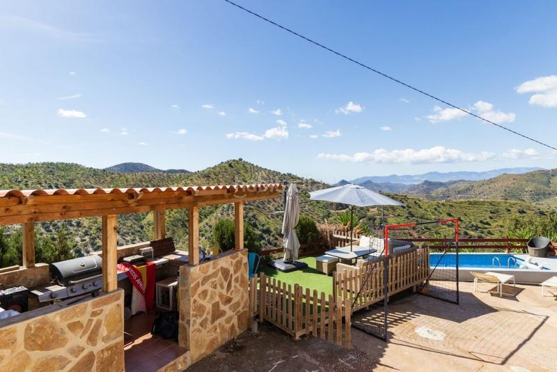 Foto 2ea41379-5d7b-4642-bba9-cb06d60e24da. Masía en Almogía