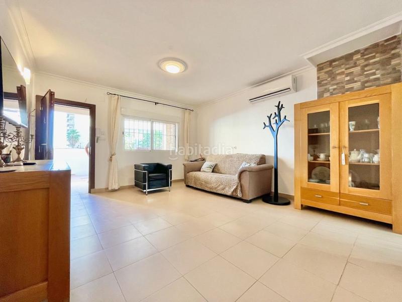 Foto 40613fc7-822b-4646-b7d7-a22444e8deb5. Chalet with parking in Puerto Deportivo Fuengirola