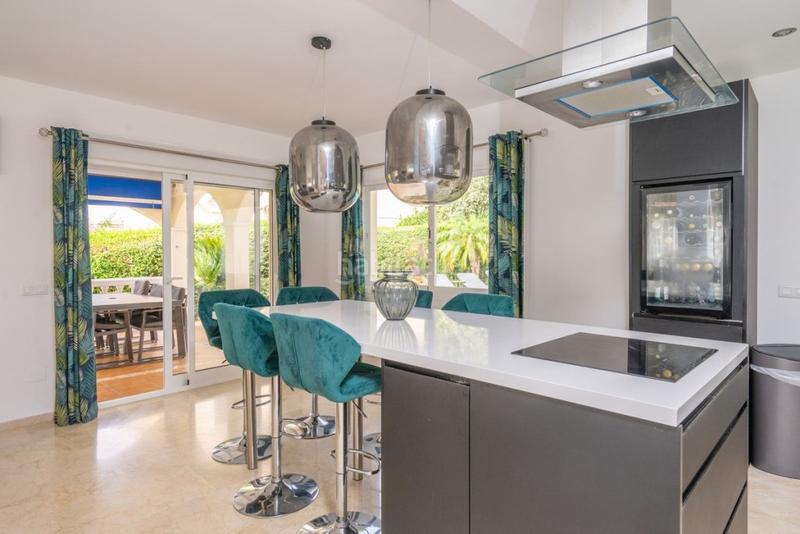 Foto 2d765220-e76d-4f7d-b6f7-12b697338cde. Xalet amb piscina a La Capellanía - El Higuerón Benalmádena