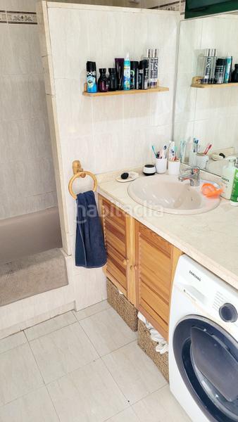 Foto f85df2c5-420f-4f2e-afe8-75ec649a053c. Planta baixa amb aparcament piscina a Zona Centro Comercial Torrequebrada Benalmádena