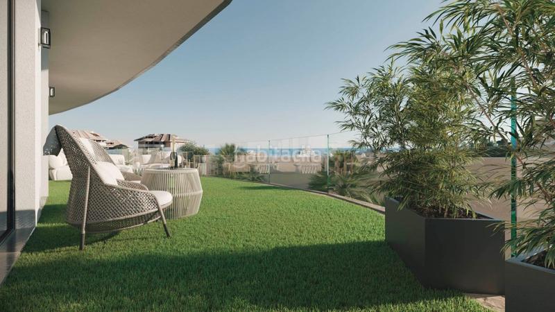 Foto 052659e3-cea9-40b1-8989-635a5fc57a9a. Casa aparellada amb aparcament piscina a Centro ciudad Fuengirola