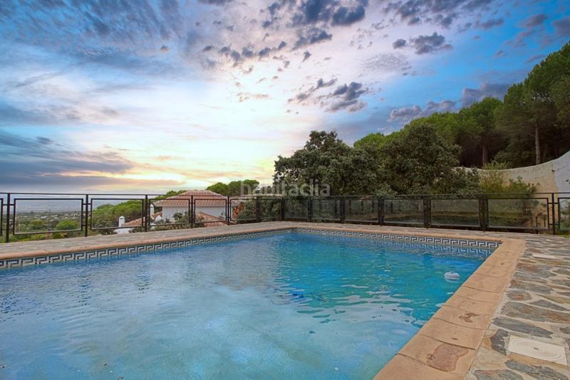 Foto f3e05391-0a4d-48d4-86b5-a30fb3546099. Chalet mit parking pool in Centro Alhaurín el Grande