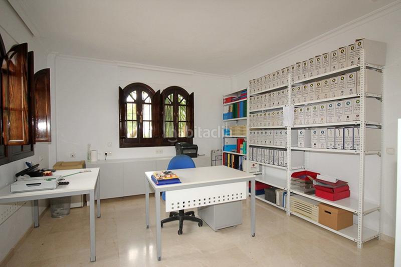 Foto f52f7446-3617-47d2-bdb4-98ba89284bd6. Chalet mit parking pool in Centro Alhaurín el Grande