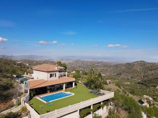 Chalet in Monda