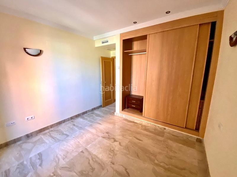 Foto 7af1b575-4ba3-4c7c-9bc7-865016894cfe. Dúplex en Guadalmansa Estepona