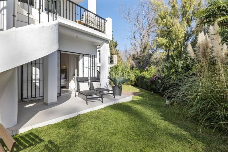 Foto b4503e9e-520e-4154-b991-0148f6d5ee7e. Casa pareada en Aloha Marbella