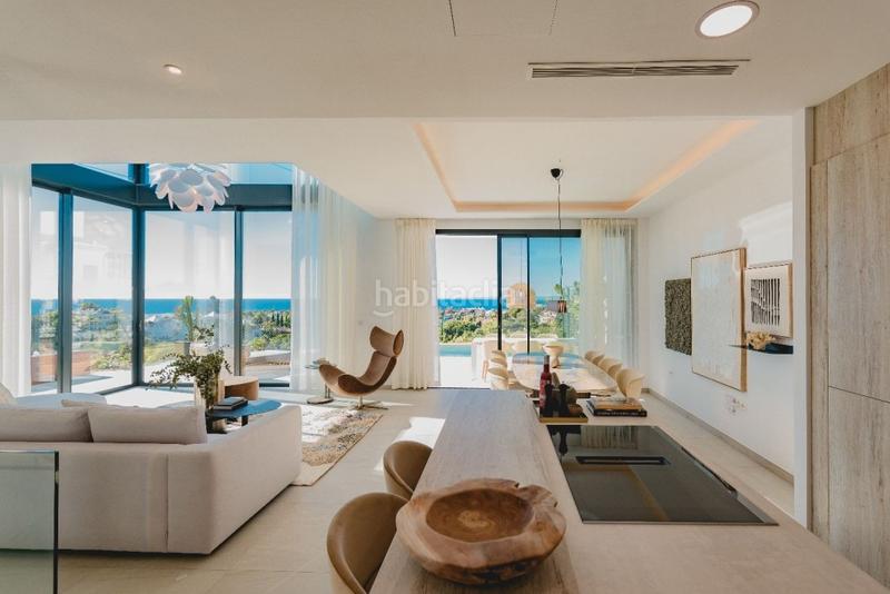 Foto e3f53aa0-94e9-4c84-a176-6a46a1008ab1. Chalet mit parking pool in Bello Horizonte - Lindasol Marbella