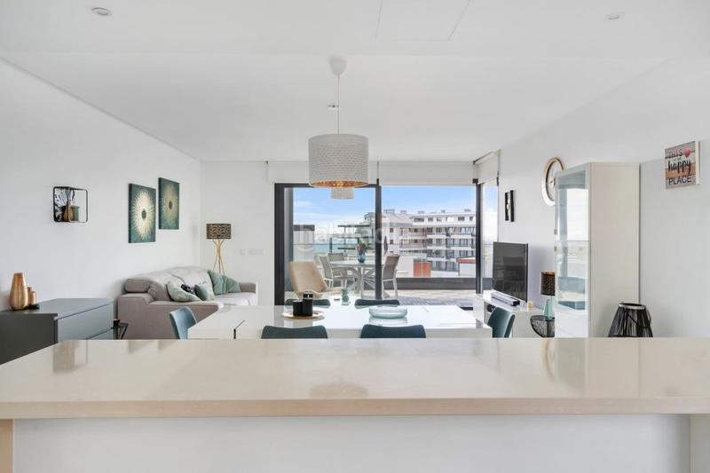 Foto 3e95ea4c-1c56-4ff3-9a74-a905220d400f. Appartement mit parking pool in Las Gaviotas - Carvajal Fuengirola