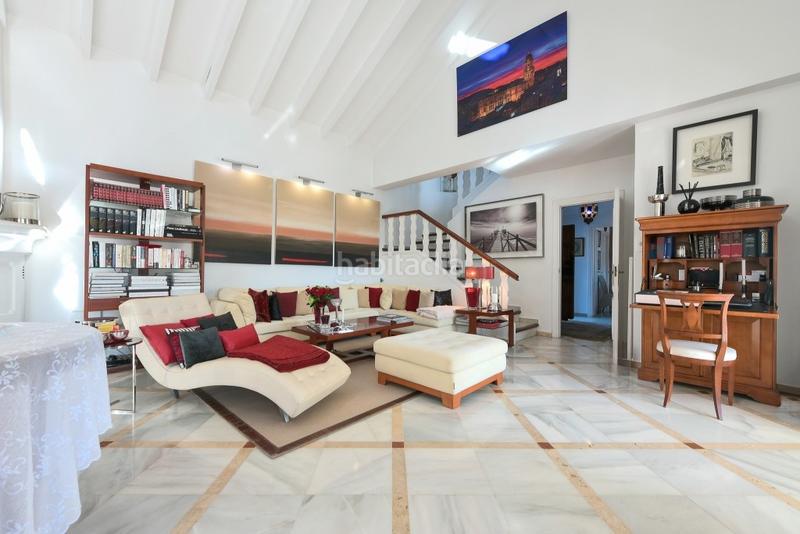 Foto b297f645-5168-4bbd-808b-76d9210ad0ad. Chalet en Cabopino - Artola Marbella