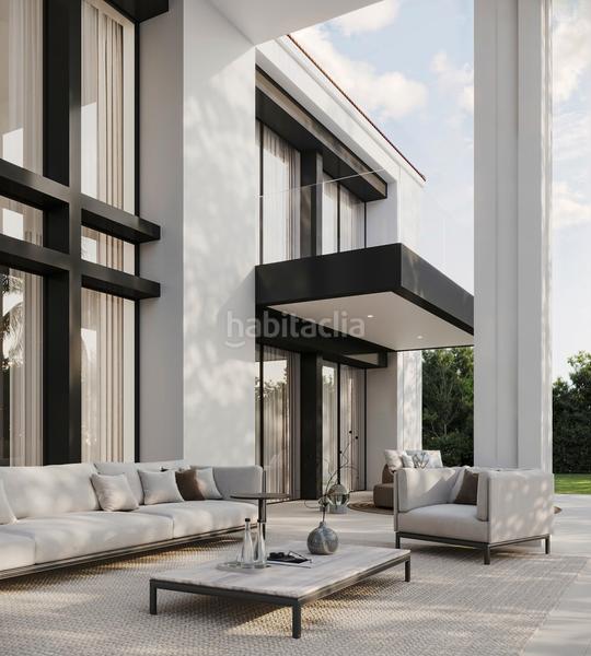 Foto f9794d30-576a-427c-90db-ab23179c291e. Chalet en Puerto Banús Marbella