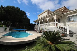 Chalet in Cabopino - Artola