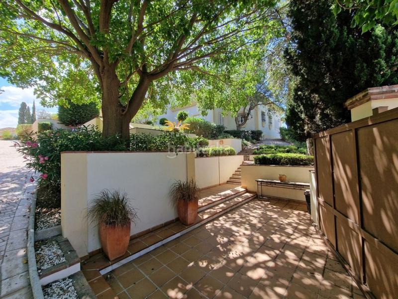 Foto bd9894ef-0cef-4078-a871-680961c7c593. Chalet avec parking piscine dans Calahonda Mijas