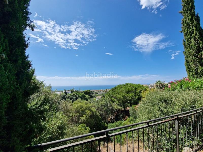 Foto e467dce7-c418-4669-a14f-92b71e740e5e. Chalet con parcheggio piscina in Calahonda Mijas