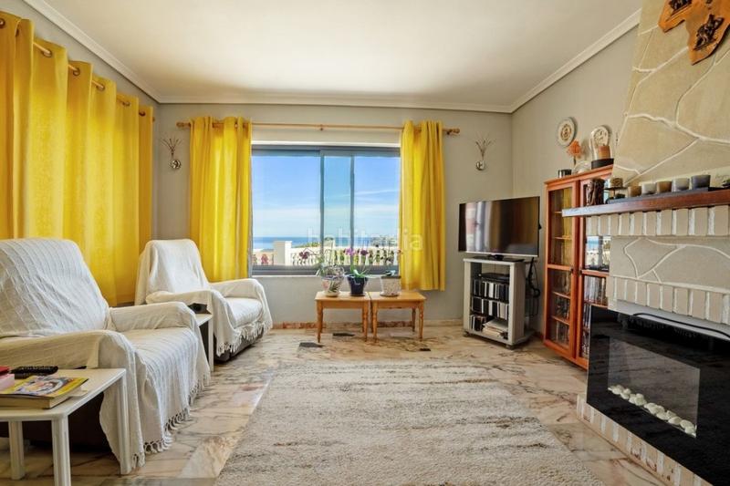 Foto d778ea69-28c3-43e1-9f63-afc1c7fcfdfc. Chalet mit parking pool in El Faro de Calaburra - Chaparral Mijas