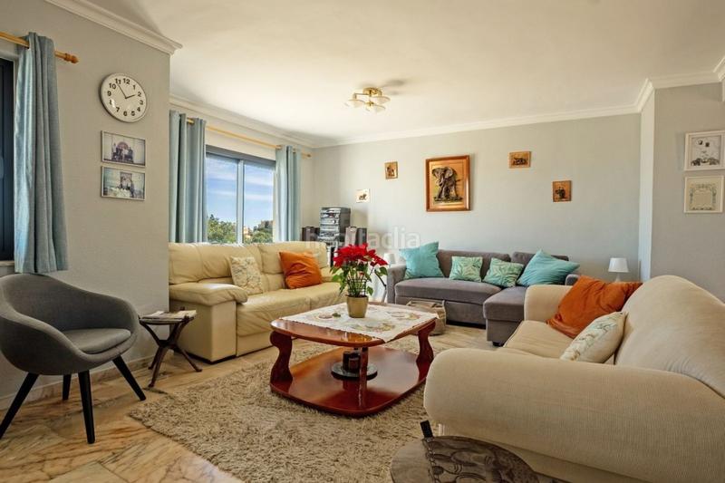 Foto ddf4c758-cbcf-40f3-ad1d-afd4d54d842c. Chalet mit parking pool in El Faro de Calaburra - Chaparral Mijas