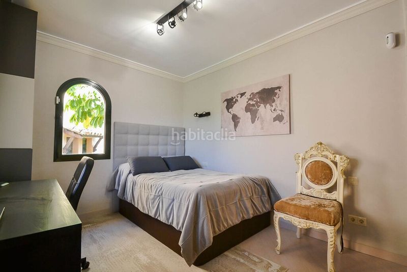 Foto f65546a1-2466-4d55-8b17-dc6c6bd52e1e. Àtic amb aparcament piscina a Paraiso - Barronal Estepona