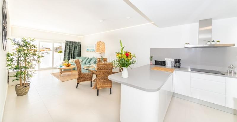 Foto c854423c-a8ea-4ea7-acf3-50556d22014e. Appartement mit parking pool in Las Gaviotas - Carvajal Fuengirola
