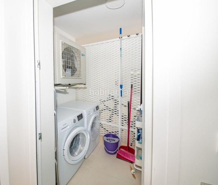 Foto d88388b5-970e-4807-addf-f6df7934fb92. Appartement mit parking pool in Las Gaviotas - Carvajal Fuengirola