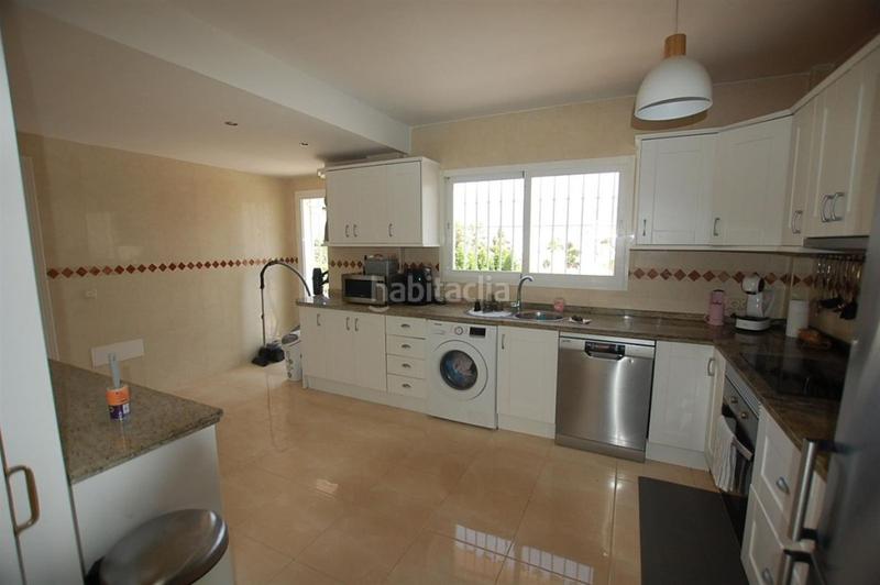 Foto 362ab6f6-c8ad-41d8-a861-12c27bcfb7d2. Chalet with pool in campo de Mijas Mijas