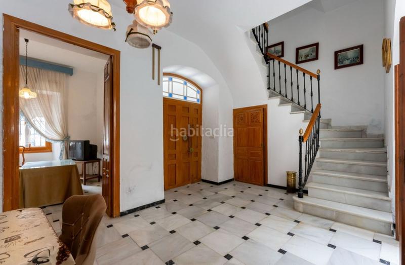 Foto 4a0cc574-6170-472d-a737-7b02cb9e9ee7. Casa pareada en Coín