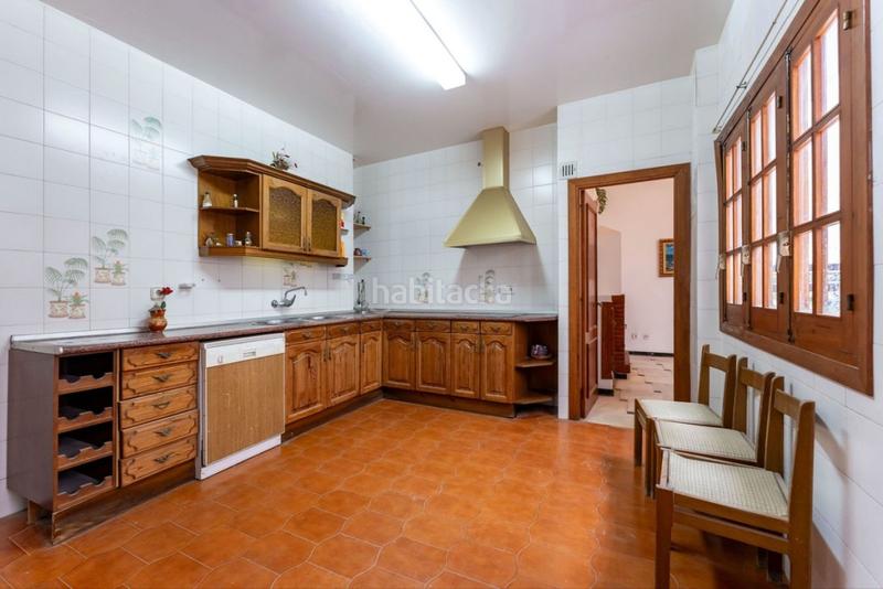 Foto 900d8647-ea93-49e2-a980-9f44509373e6. Casa pareada en Coín