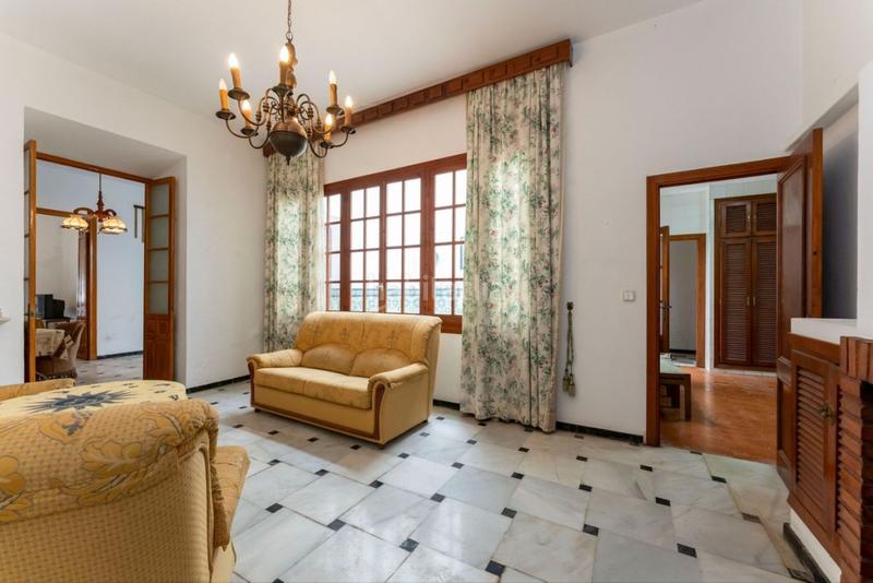 Foto ec56e5d8-e9be-4d6b-8bdd-b24850177064. Casa pareada en Coín