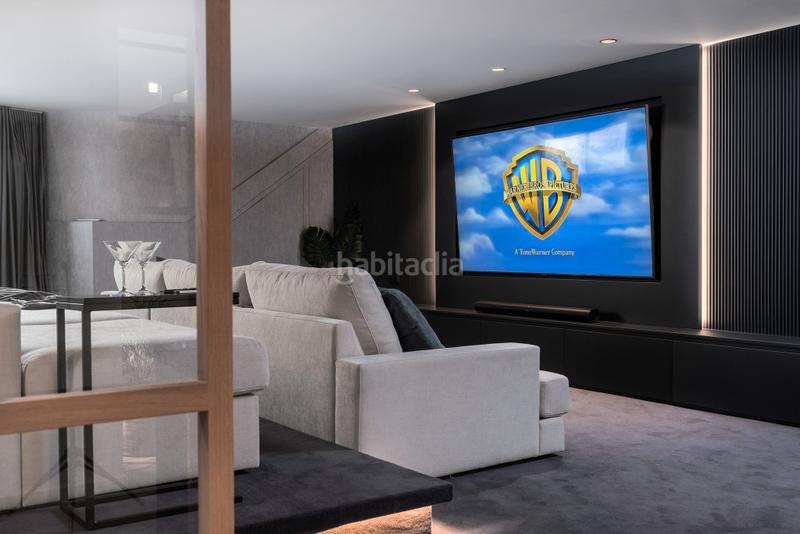 Foto 334c1834-4350-4ec9-a39f-afb18c4b89c0. Casa bifamiliare con riscaldamento parcheggio piscina in Marbella