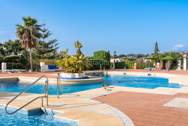 Foto b5bb1a34-bac5-4592-83ad-36ae15ebf3bb. Casa pareada en La Carolina - Guadalpín Marbella