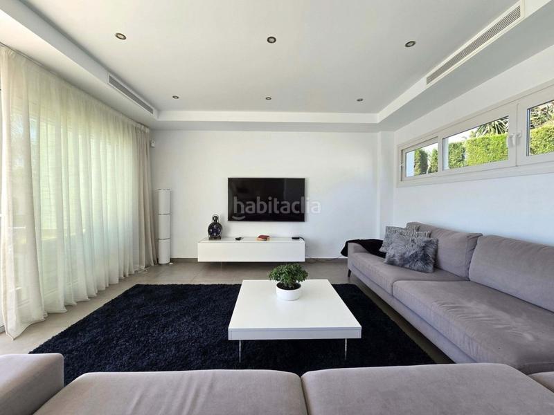 Foto ba9587a7-98fc-4401-af41-0ec60949ae02. Chalet avec parking piscine dans Torreblanca del Sol Fuengirola