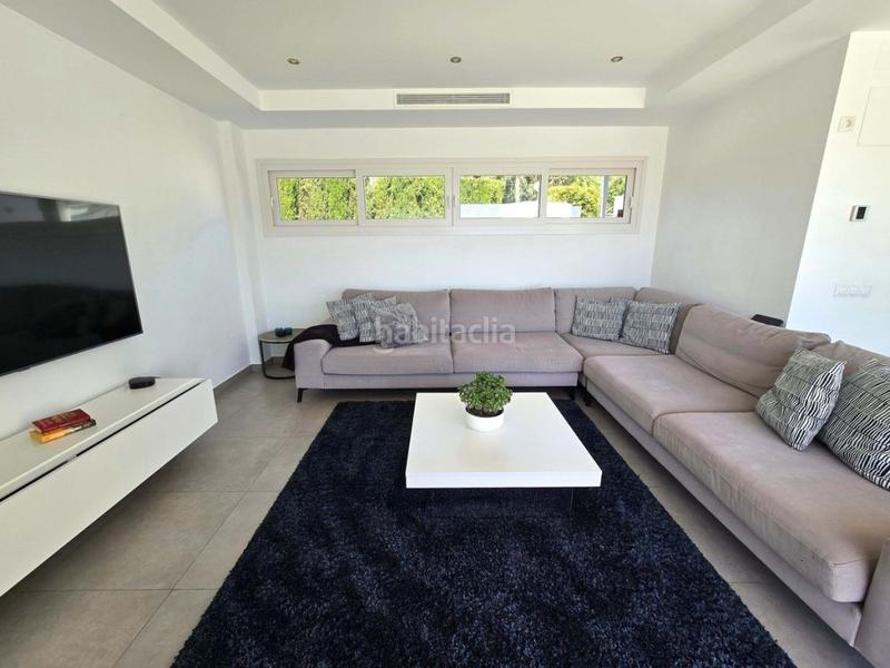 Foto bc42328f-c838-45ba-8940-fbd1e73d6858. Chalet avec parking piscine dans Torreblanca del Sol Fuengirola