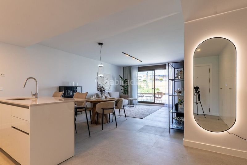 Foto 4cb85731-5143-4e9b-8874-999a6e3413da. Apartament amb aparcament piscina a puerto de Estepona Estepona