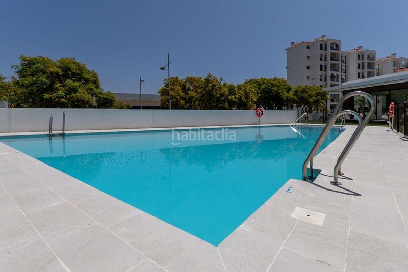 Foto ce23d238-e06d-4e3d-8321-0286bcb8a96d. Apartament amb aparcament piscina a puerto de Estepona Estepona