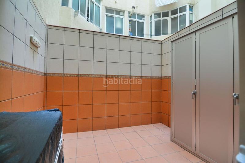 Foto c3c57cd0-8e8d-49a8-b0d7-fd6efcc22f2d. Apartamento en Los Boliches Fuengirola