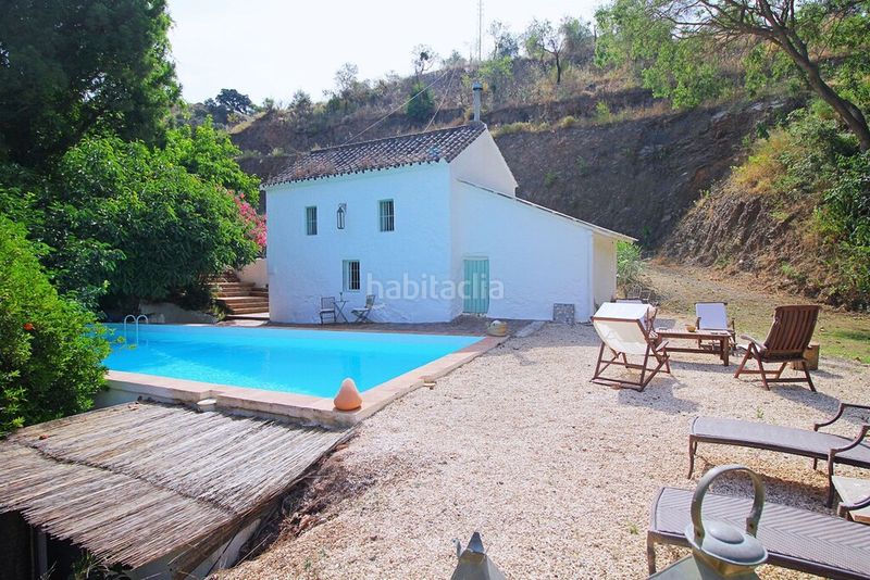 Foto c610ca97-120a-49f3-a2a7-e29254fb4951. Masia amb piscina a Coín
